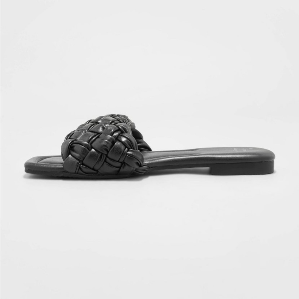 Women's Carissa Slide Sandals - A New Day™
Black new 🆕